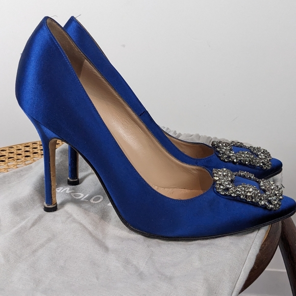 The "Carrie" Manolo "hangisi" satin pumps sz 36 - Picture 2 of 13